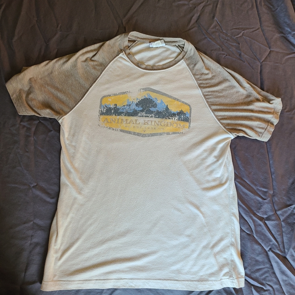 Walt Disney World Animal Kingdom Park shirt